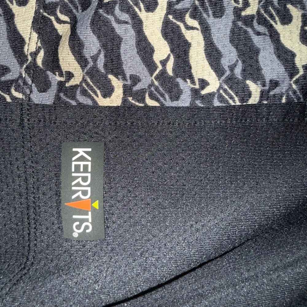 Kerrits Long sleeve quarter zip - Picture 4 of 5
